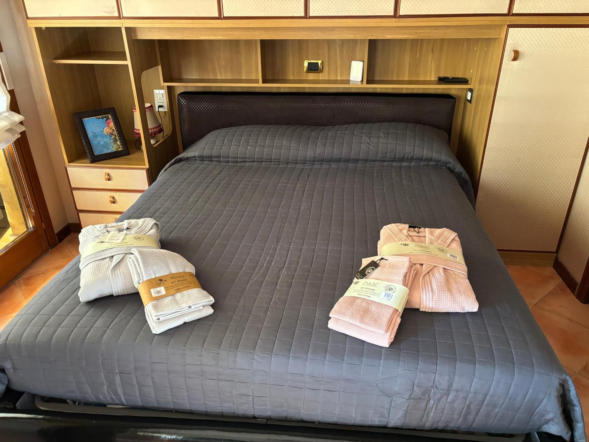 Casa Sacha Apartment Roma Ngoại thất bức ảnh